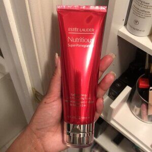 ESTÉE LAUDER Nutritious Super-Pomegranate Radiant Energy 2-in-1 Cleansing